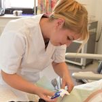RAPPORT D'ACTIVIT&Eacute;S 2017 - UN ACCUEIL HUMAIN, DES SOINS DE QUALIT&Eacute; - Le CHR Mons-Hainaut
