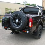 NISSAN NAVARA D40 Accessoiriste 4x4 - Organisateur DE RAID - ATELIER DE Pr&eacute;paration