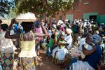 ETABLIR UN LIEN ENTRE LES ACTIONS HUMANITAIRES ET LES ACTIONS DE D&Eacute;VELOPPEMENT