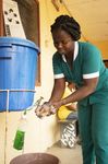 Intégrer les services d'eau, d'assainissement et d'hygiène à la vaccination : une approche globale de la santé - Note de synthèse Avril 2020