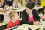 DOSSIER : D&Eacute;MOCRATIE AUSSI des nouvelles de Schola, du CTREQ et du Club des petits d&eacute;jeuners - Magazine Savoir