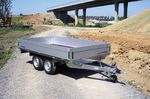 Hochlader und Kipper Remorques-plateau et bennes Highriders and tippers - Fahrzeugbau AG - Miet-Lift Reinle AG