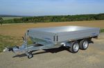 Hochlader und Kipper Remorques-plateau et bennes Highriders and tippers - Fahrzeugbau AG - Miet-Lift Reinle AG