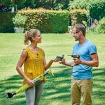 UNE SEULE BATTERIE POUR TOUS VOS OUTILS - Une batterie 18V Lithium+ polyvalente, compatible avec plus de 70 outils de bricolage et de jardinage ...